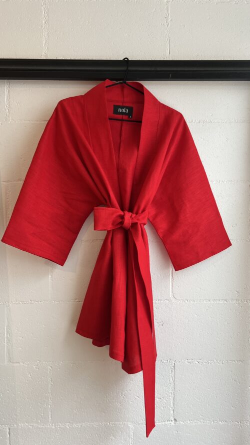 Punane kimonojakk