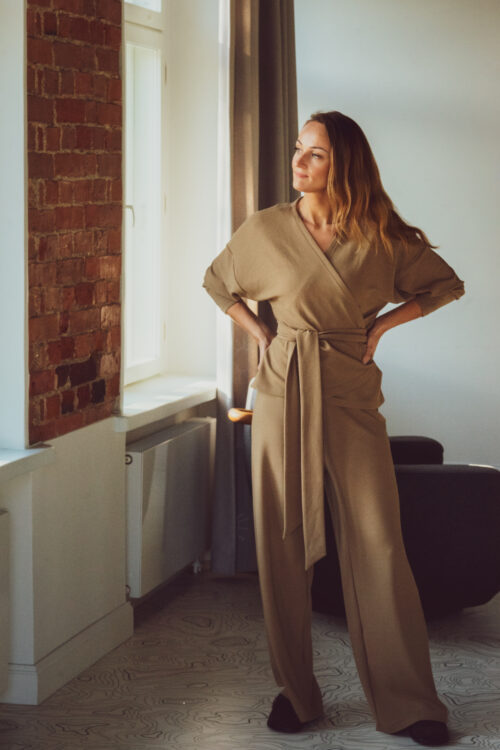 Mena loungewear