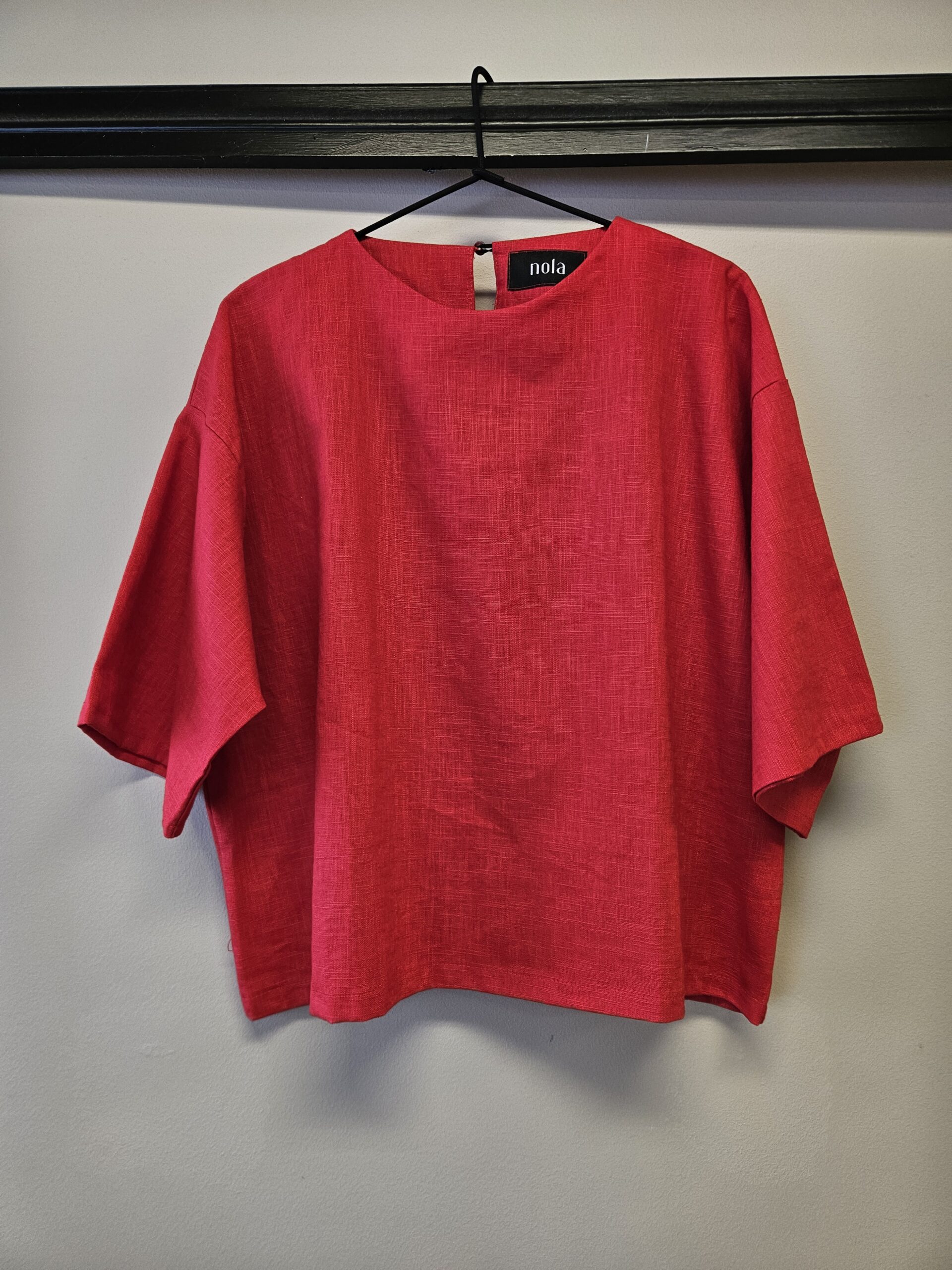 Linane t-särk Kay punane